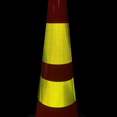 Fluorescenčný žltý náhradný reflexný golier s dopravným kužeľom